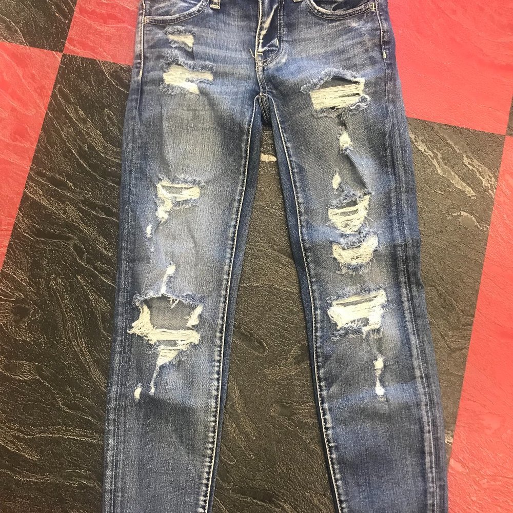 ABERCROMBIE & FITCH CROP JEGGINGS DISTRESSED (LIKE NEW) (SUPER STRETCH)